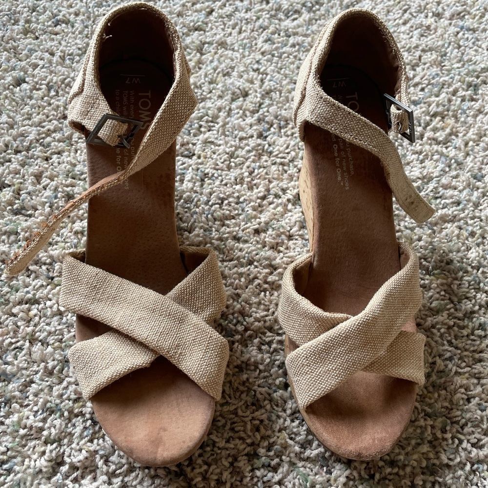 TOMS Strappy Wedge Sandals, Women size 7